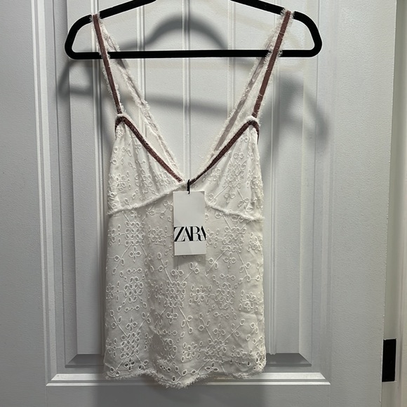 Zara Eyelet Spaghetti Strap Cami w/Lavender Velvet Ribbon Trim. Size Large. NWT - Picture 3 of 11
